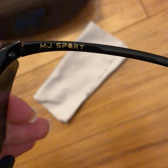 Maui Jim MJ Sport Polarized Sunglasses - Picture 4 of 8